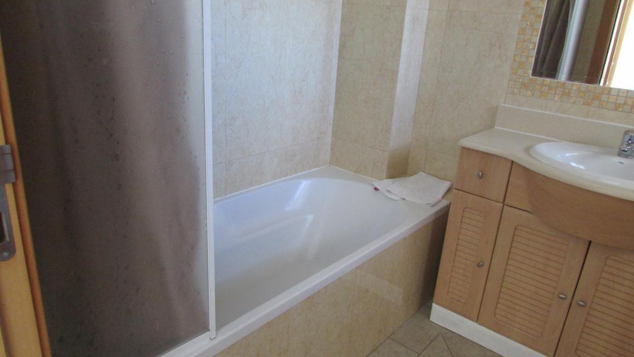 Apartamentos Pomba Branca Olhos de Agua  Extérieur photo